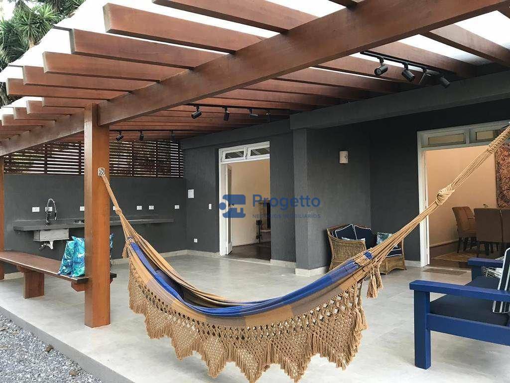 Casa de Condomínio à venda com 4 quartos, 243m² - Foto 2