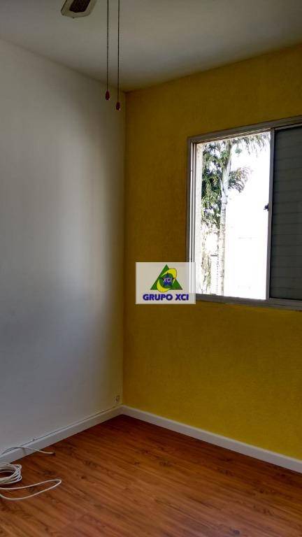 Apartamento à venda com 2 quartos, 48m² - Foto 10