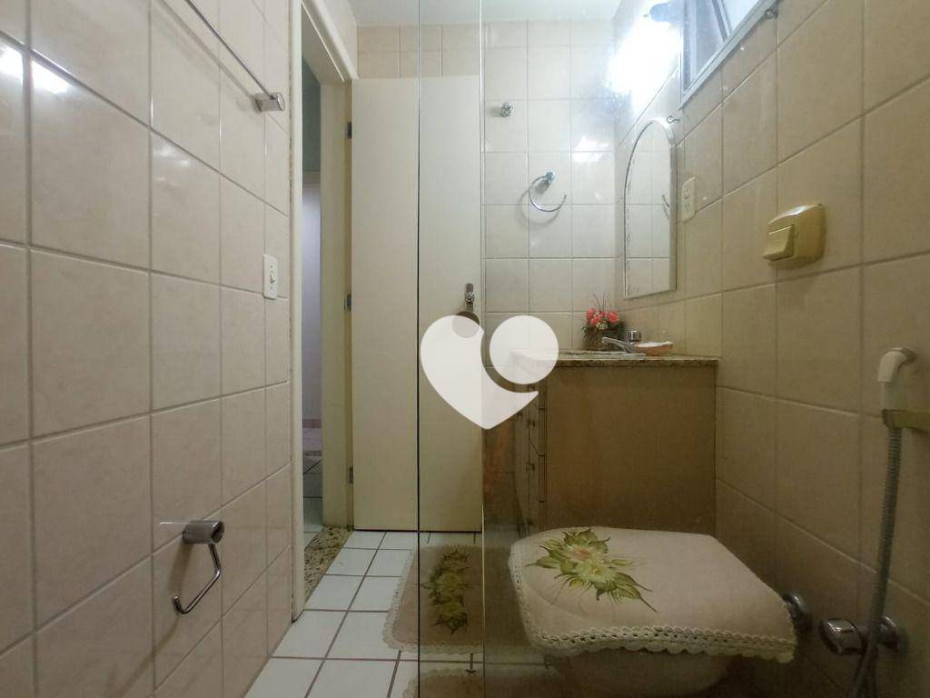 Apartamento à venda com 2 quartos, 70m² - Foto 10