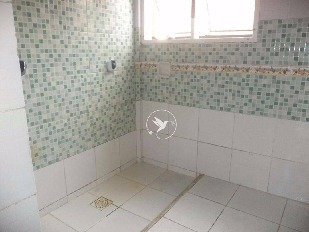 Apartamento à venda com 2 quartos, 60m² - Foto 4