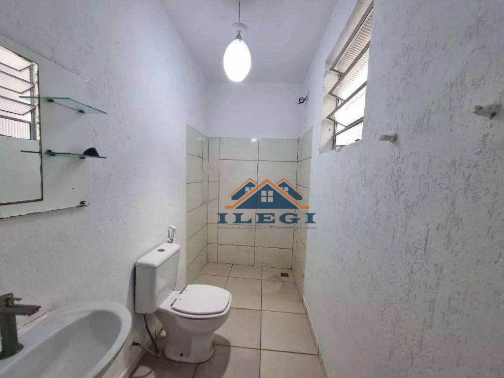 Casa para alugar com 3 quartos, 173m² - Foto 17