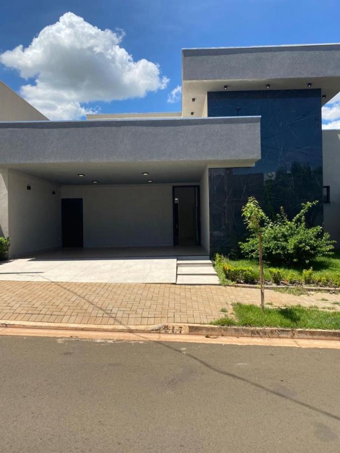 Casa à venda com 3 quartos, 140m² - Foto 2