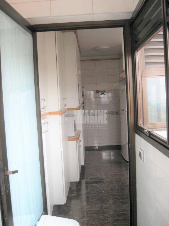 Cobertura à venda com 3 quartos, 250m² - Foto 10