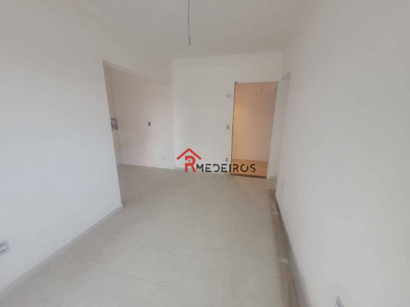 Apartamento à venda com 2 quartos, 56m² - Foto 2