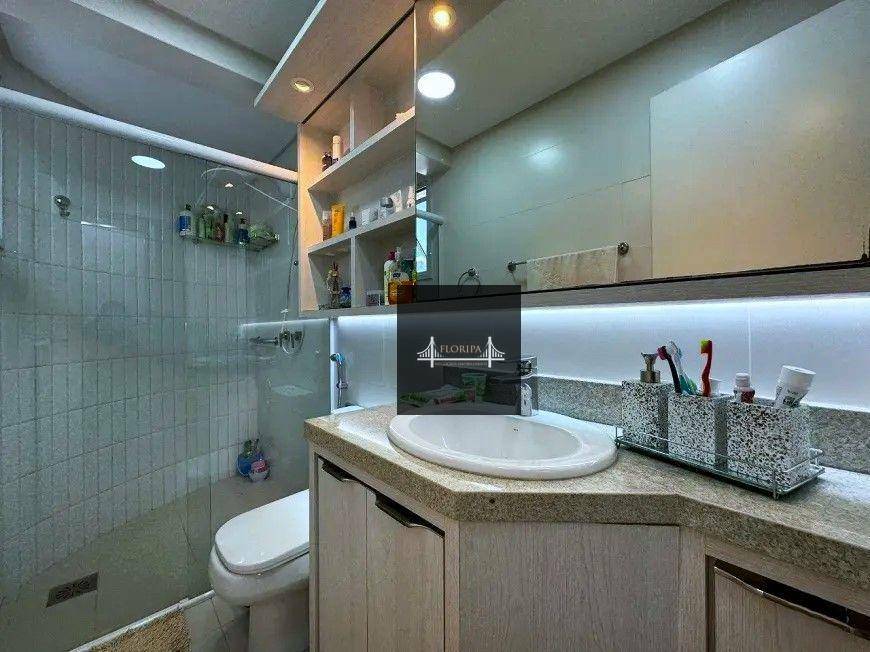 Apartamento à venda com 3 quartos, 122m² - Foto 21