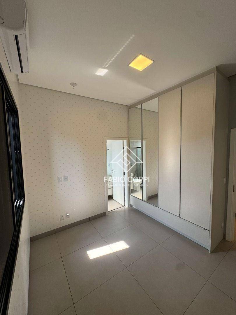 Casa de Condomínio à venda com 4 quartos, 290m² - Foto 24