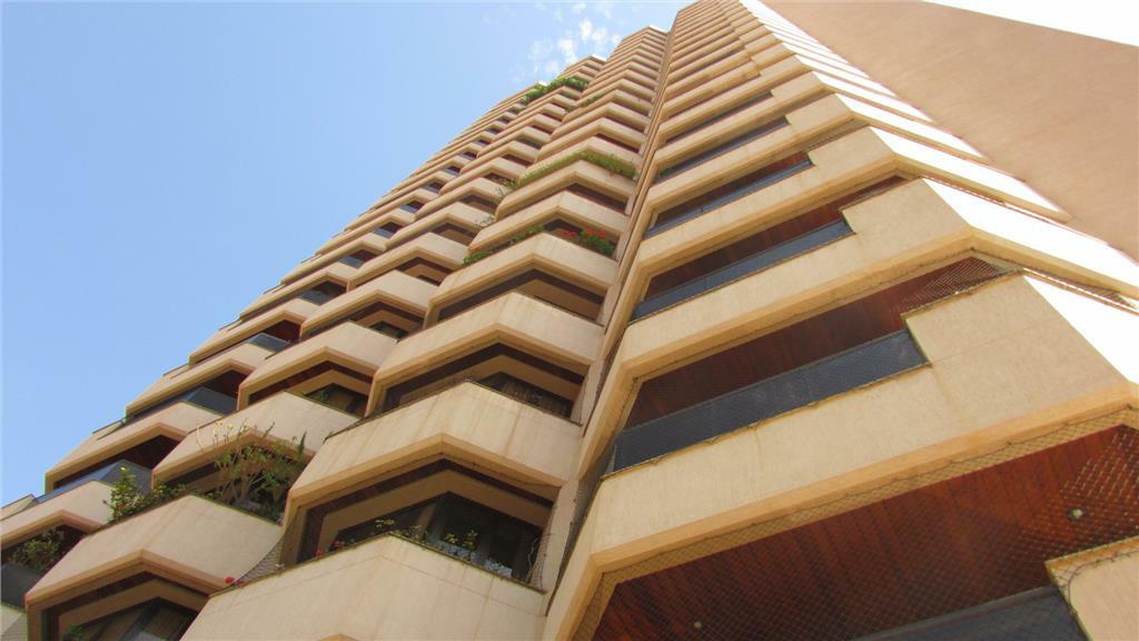 Apartamento à venda com 4 quartos, 198m² - Foto 53