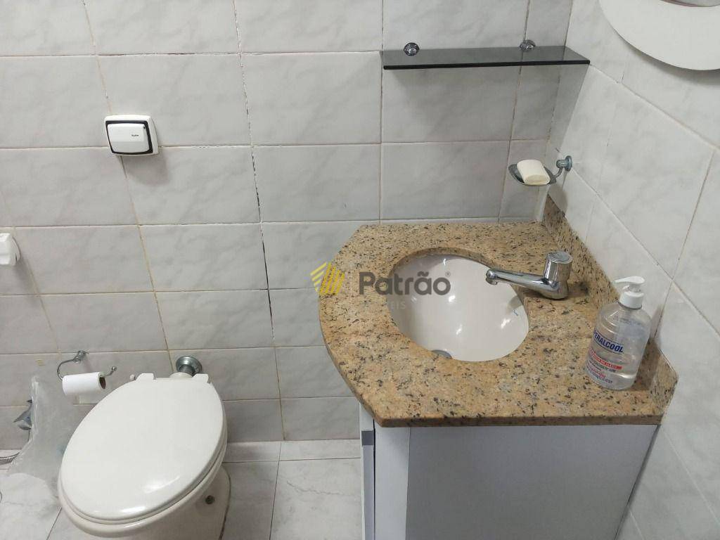 Sobrado à venda com 2 quartos, 165m² - Foto 9