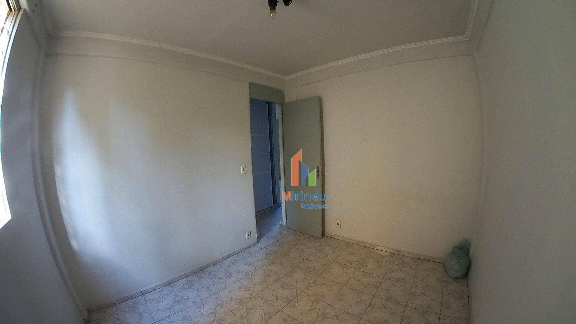 Apartamento à venda com 2 quartos, 56m² - Foto 14