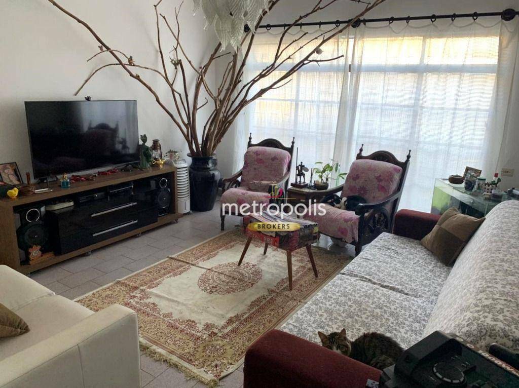 Casa à venda com 2 quartos, 192m² - Foto 1