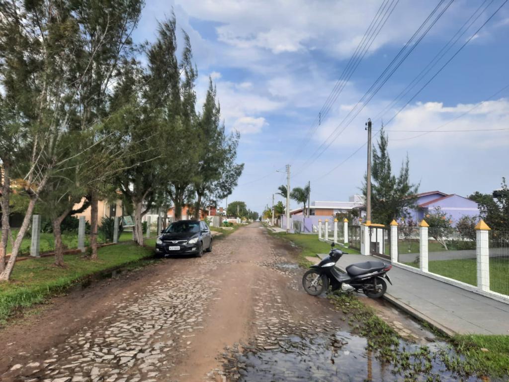 Terreno à venda, 300m² - Foto 1