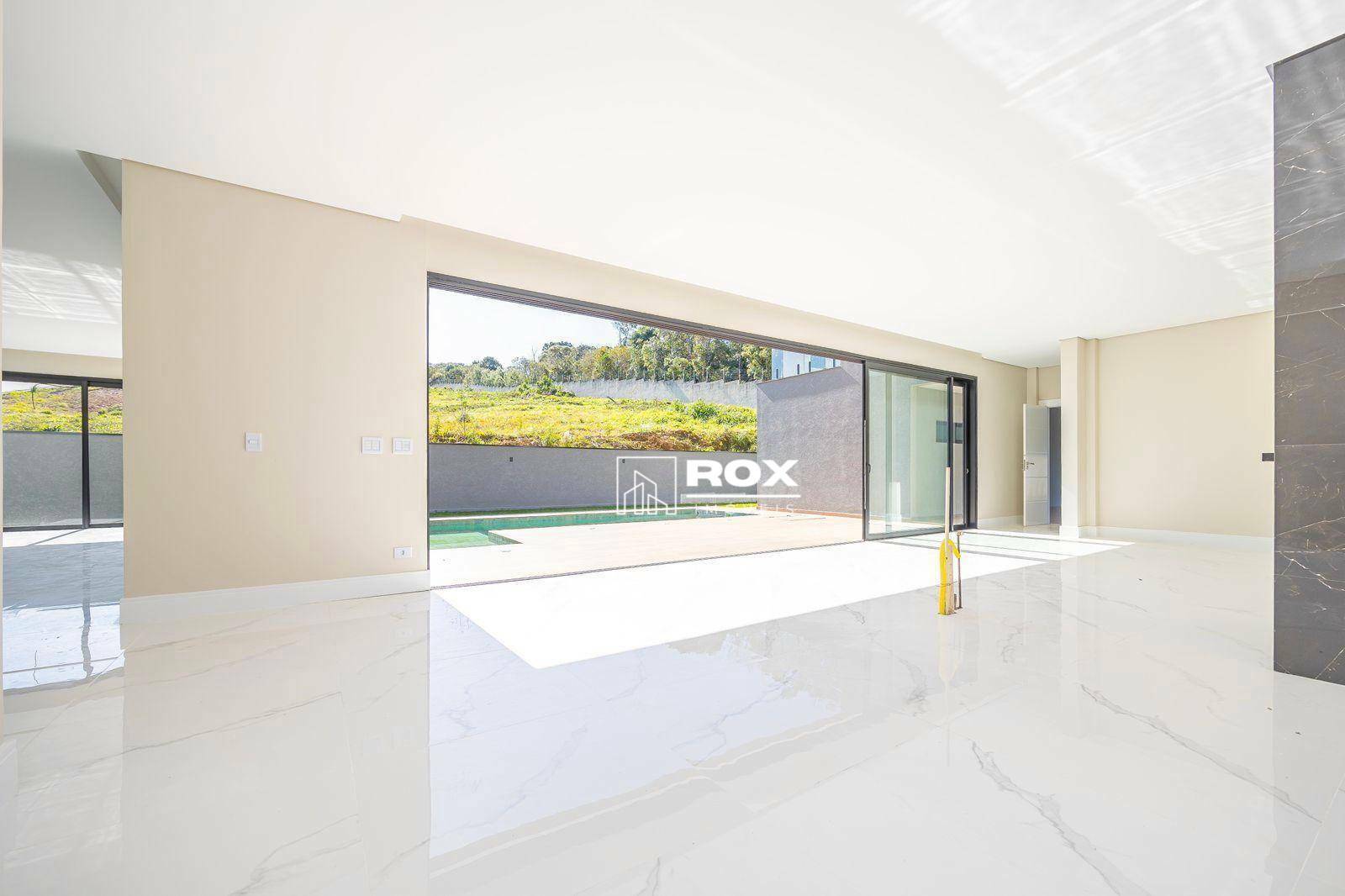 Casa de Condomínio à venda com 4 quartos, 568m² - Foto 10
