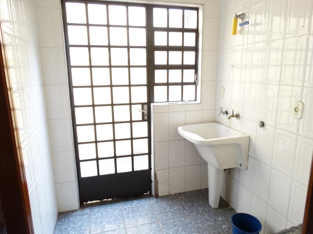 Sobrado à venda com 4 quartos, 165m² - Foto 8