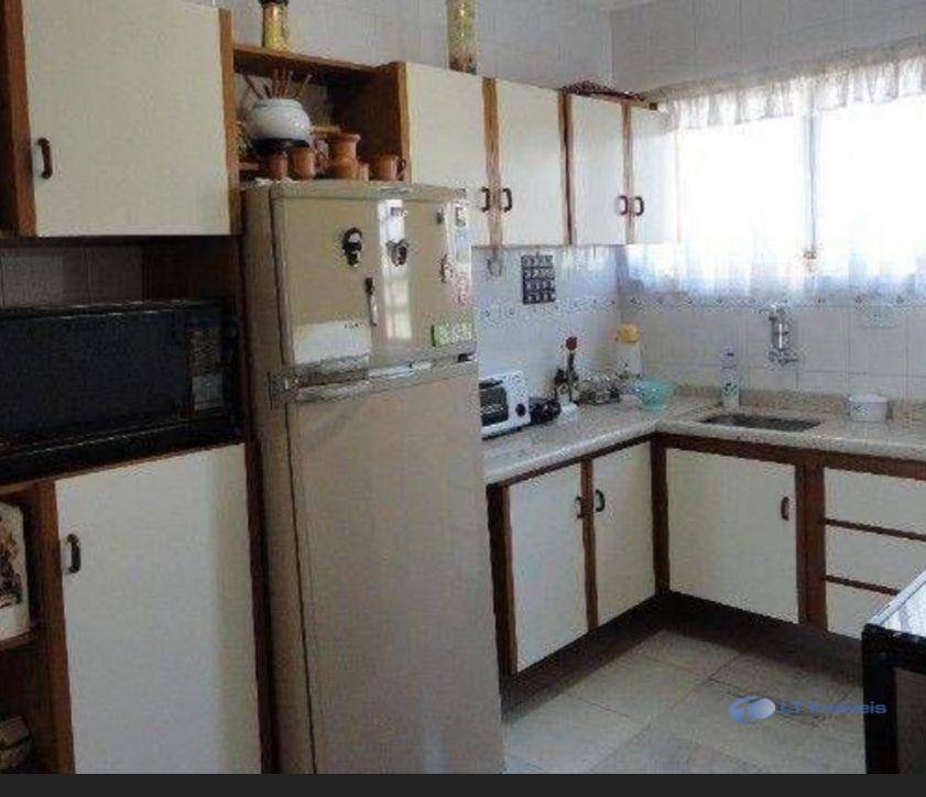 Apartamento à venda com 3 quartos, 100m² - Foto 1