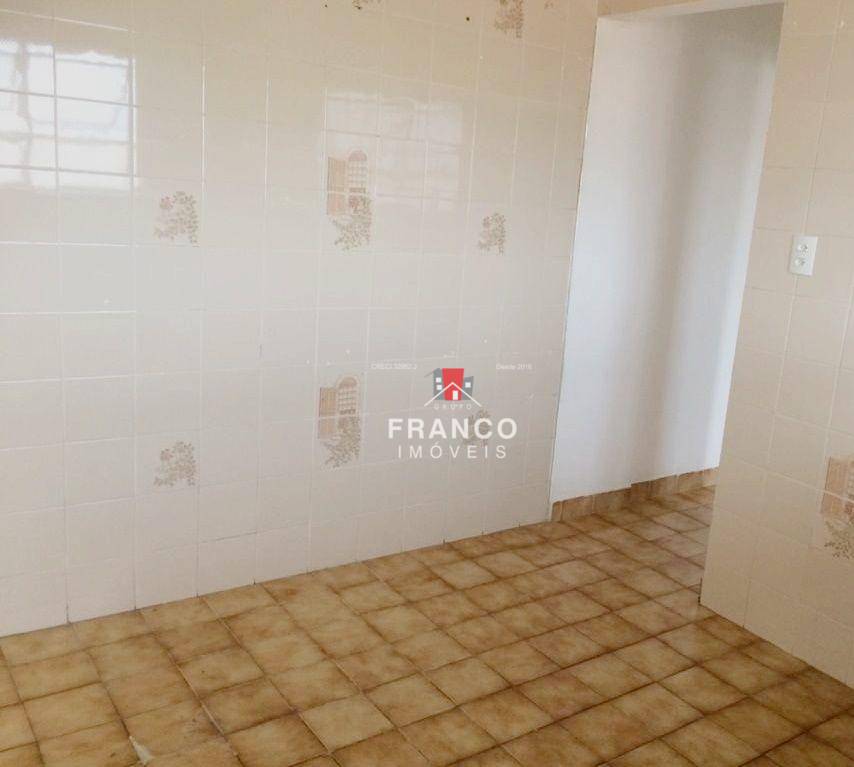 Apartamento à venda com 1 quarto, 43m² - Foto 9