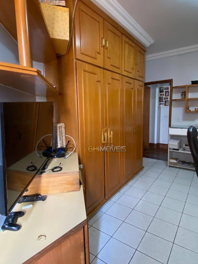 Apartamento à venda com 3 quartos, 151m² - Foto 16