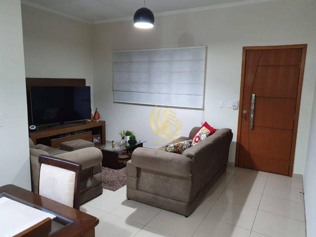 Casa à venda com 3 quartos, 190m² - Foto 10