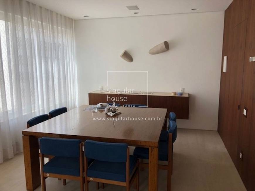 Apartamento à venda com 2 quartos, 240m² - Foto 3