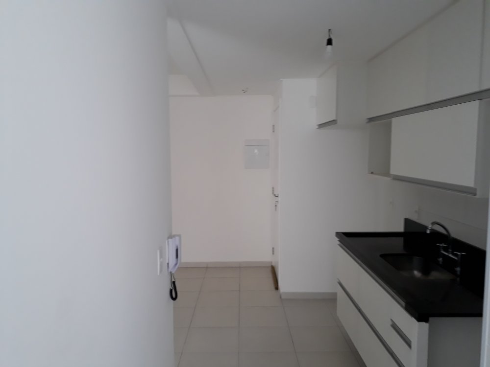 Apartamento à venda com 2 quartos, 66m² - Foto 7