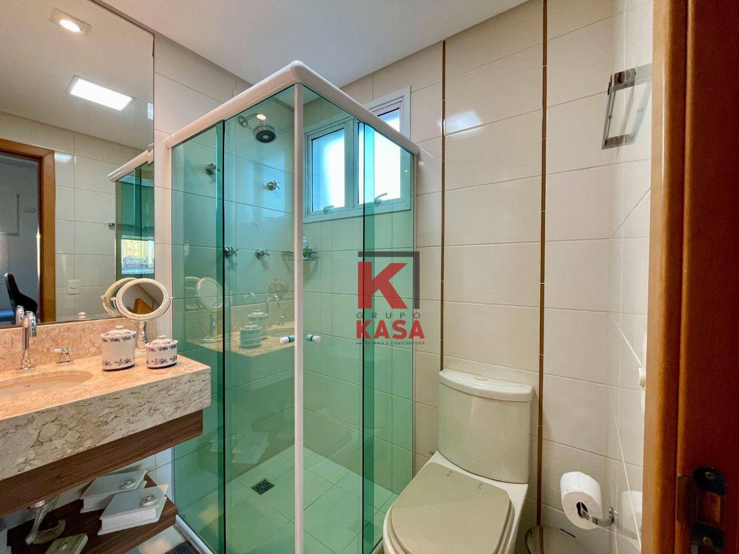 Apartamento à venda com 4 quartos, 191m² - Foto 21