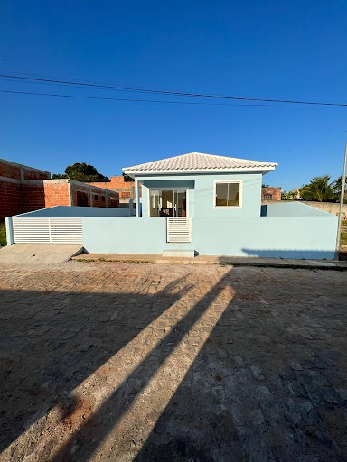 Casa à venda com 2 quartos, 1m² - Foto 1