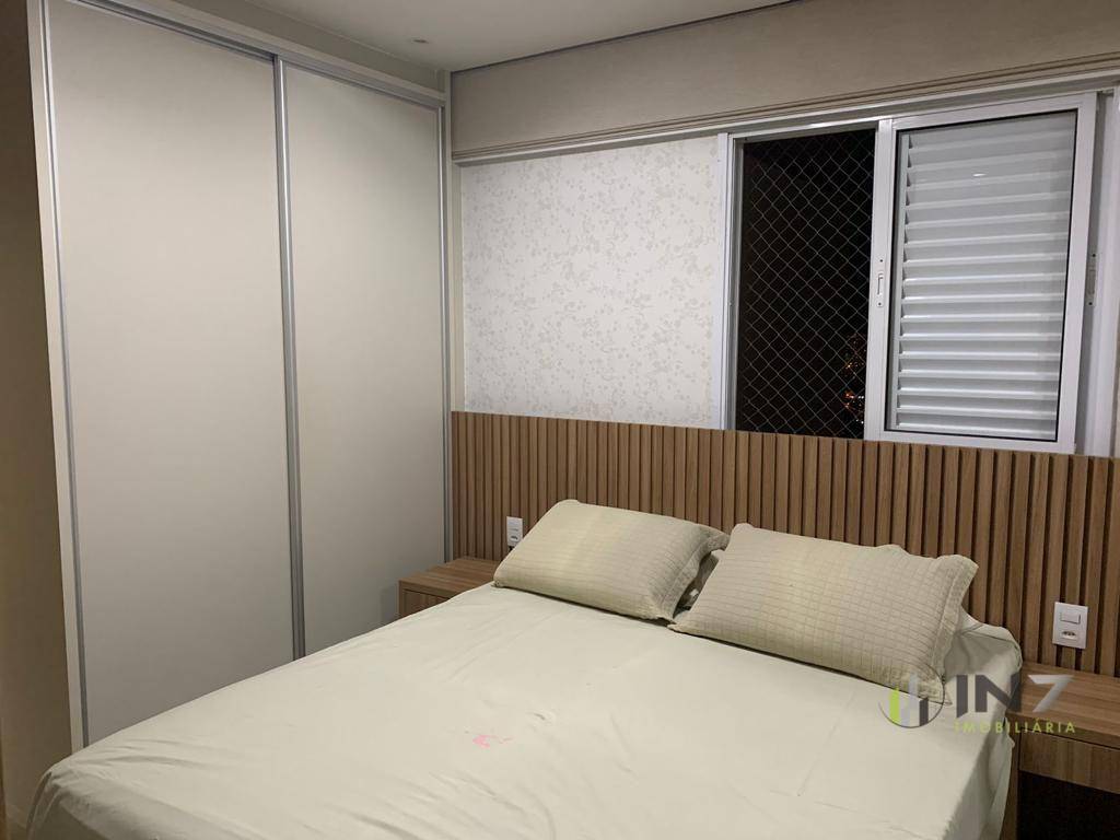 Apartamento à venda com 3 quartos, 93m² - Foto 3