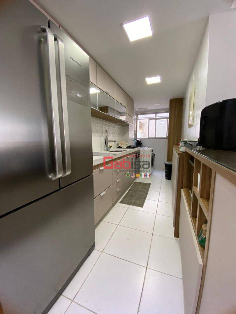 Apartamento à venda com 3 quartos, 119m² - Foto 1