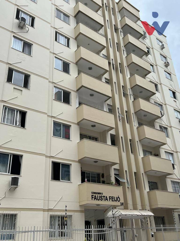 Apartamento à venda com 2 quartos, 98m² - Foto 1