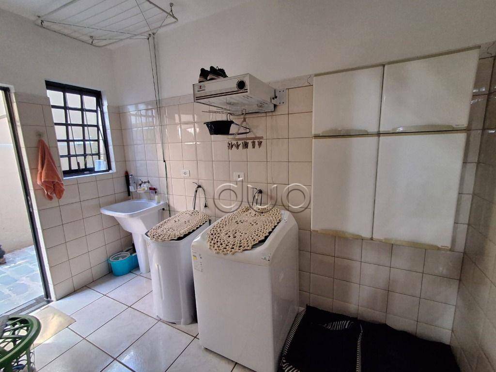 Casa à venda com 3 quartos, 300m² - Foto 36