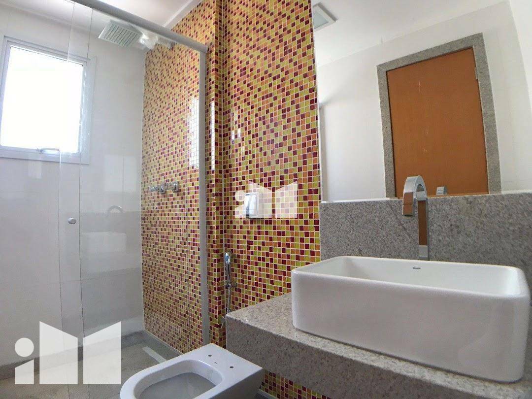 Apartamento à venda com 4 quartos, 148m² - Foto 17