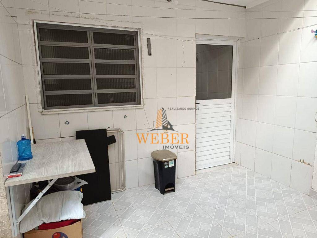 Sobrado à venda com 2 quartos, 70m² - Foto 5
