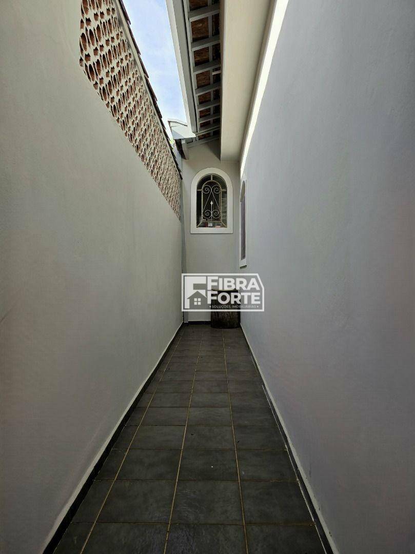 Casa à venda com 3 quartos, 161m² - Foto 44