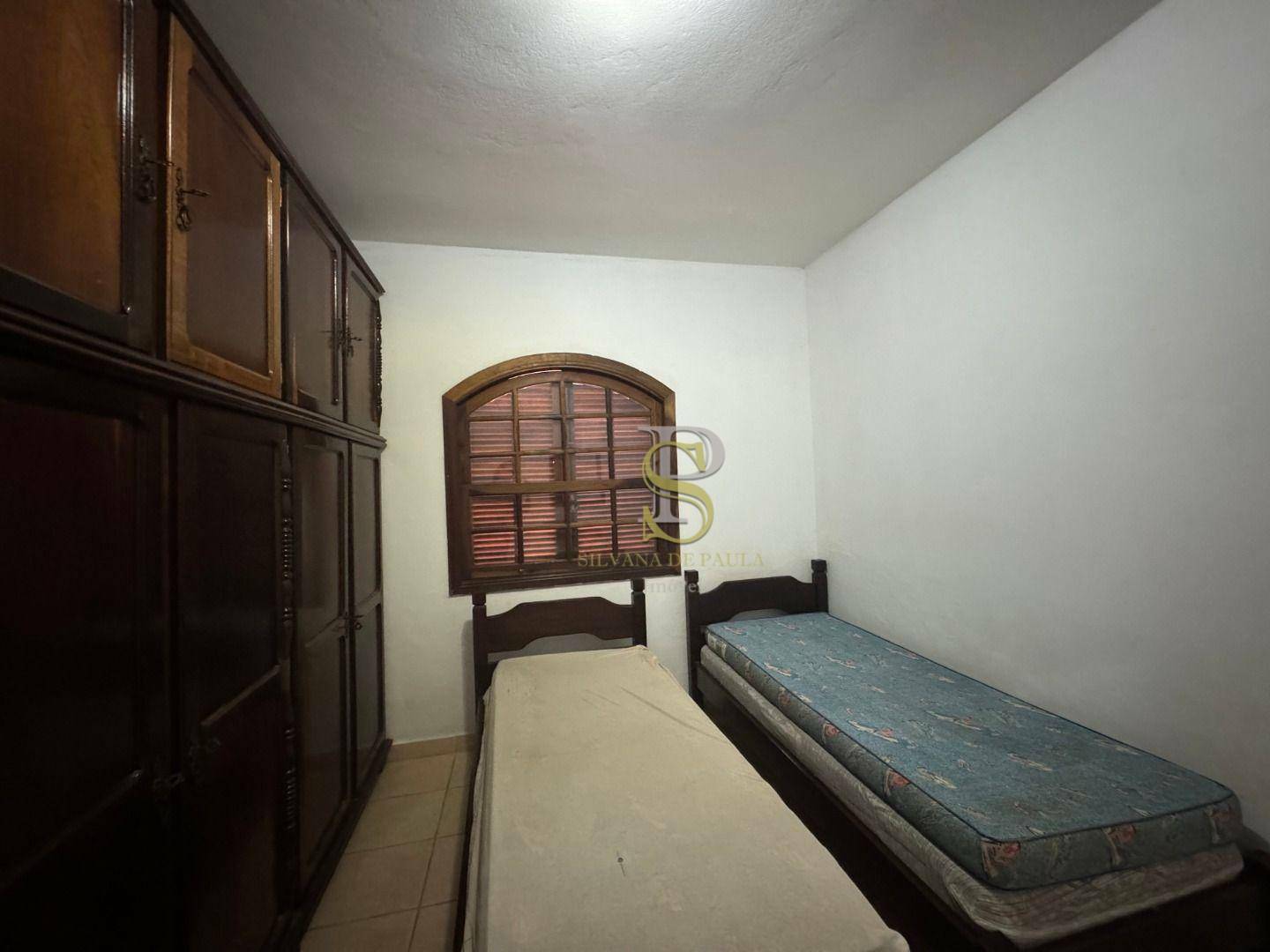 Chácara à venda com 4 quartos, 250m² - Foto 18