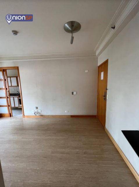 Apartamento à venda com 1 quarto, 45m² - Foto 5