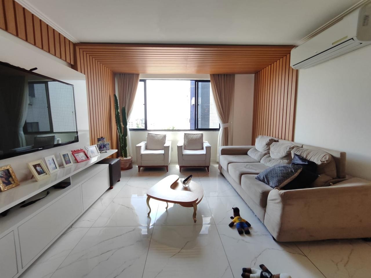 Apartamento à venda com 3 quartos, 94m² - Foto 10