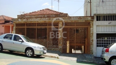 Casa à venda com 3 quartos, 330m² - Foto 2