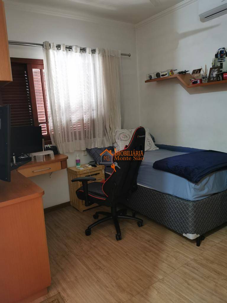 Sobrado à venda com 4 quartos, 220m² - Foto 17