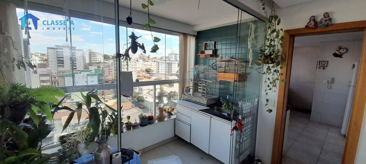 Apartamento à venda com 3 quartos, 177m² - Foto 44