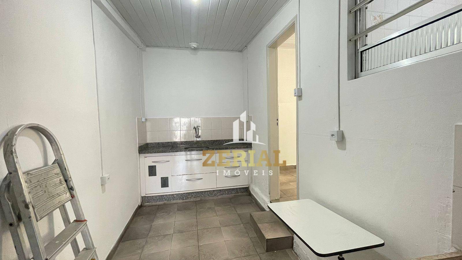 Casa à venda com 2 quartos, 85m² - Foto 11