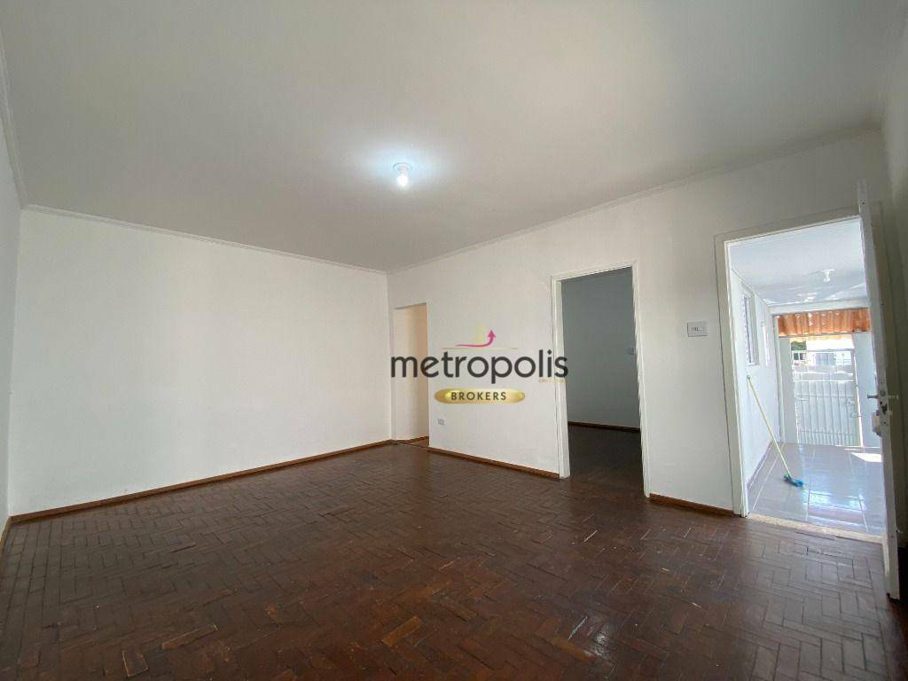 Casa para alugar com 2 quartos, 150m² - Foto 4