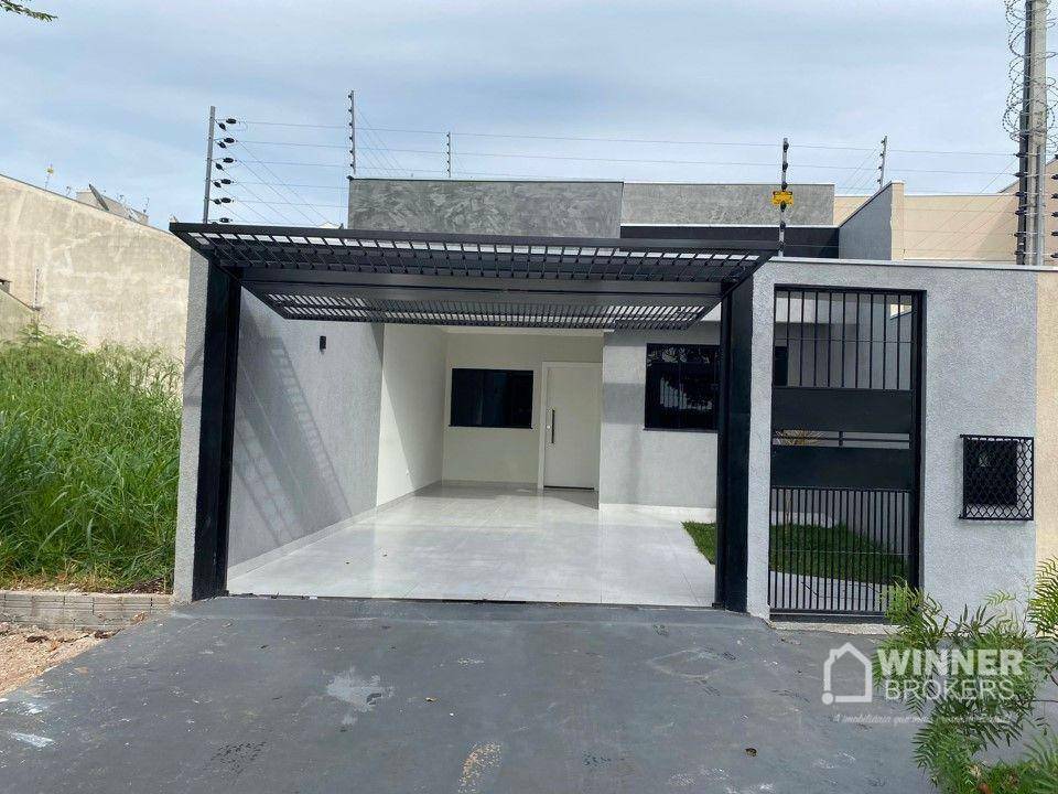 Casa à venda com 3 quartos, 100m² - Foto 1