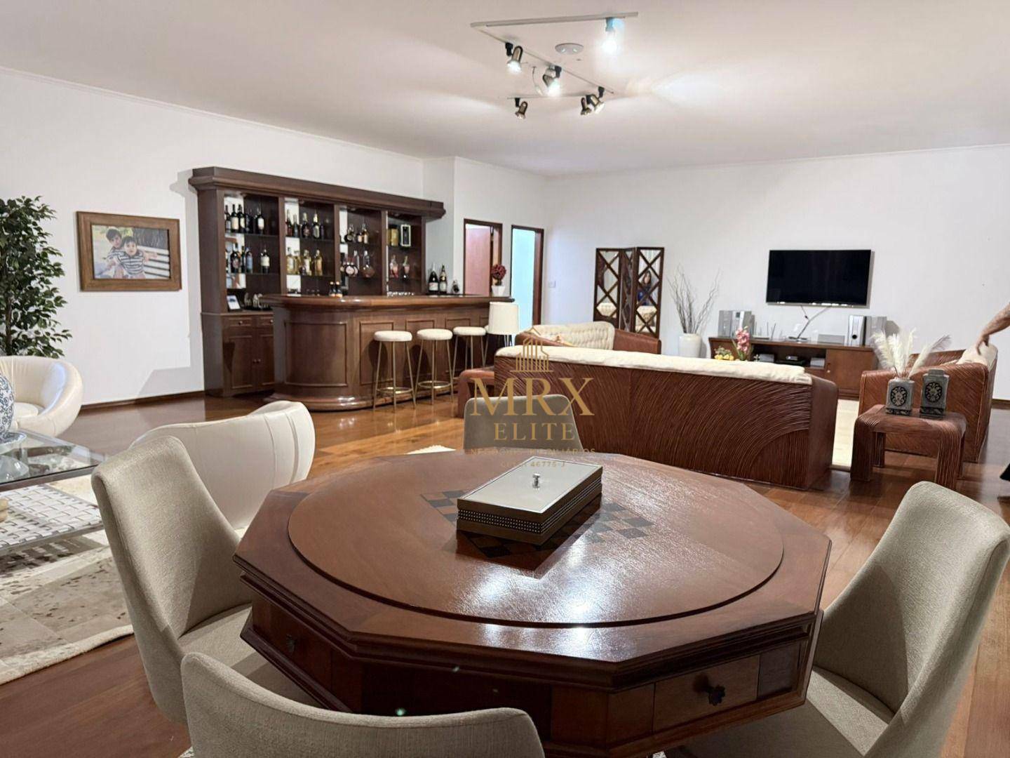 Sítio à venda com 8 quartos, 98000M2 - Foto 38