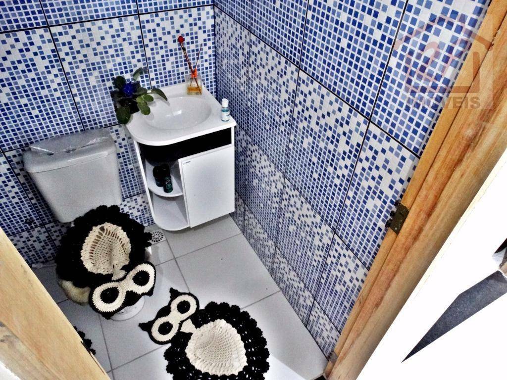 Sobrado à venda com 3 quartos, 70m² - Foto 3