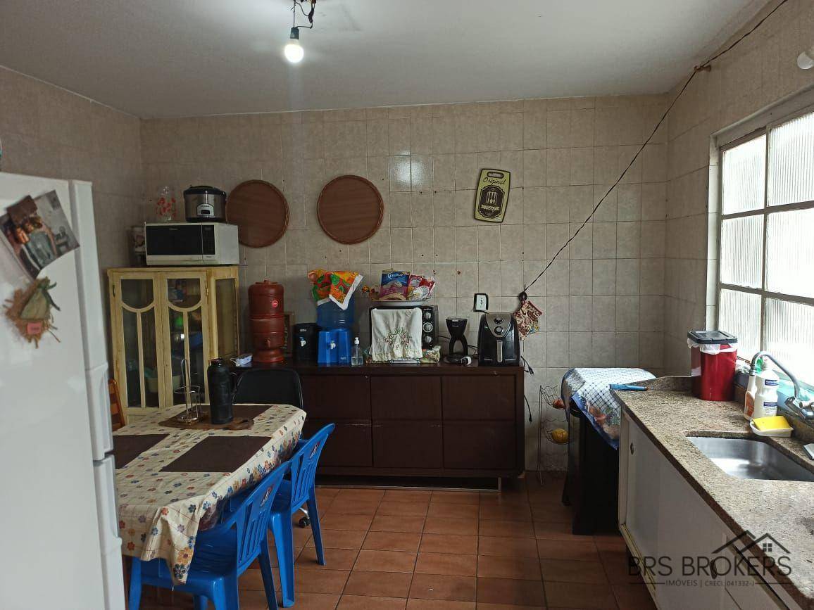 Sobrado à venda com 3 quartos, 215m² - Foto 11