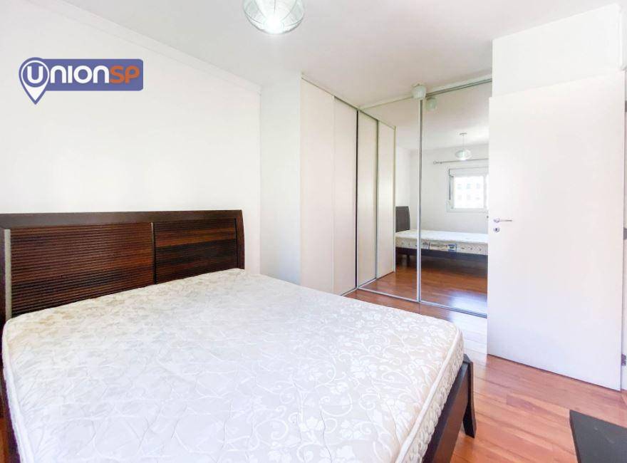 Apartamento à venda com 3 quartos, 111m² - Foto 6