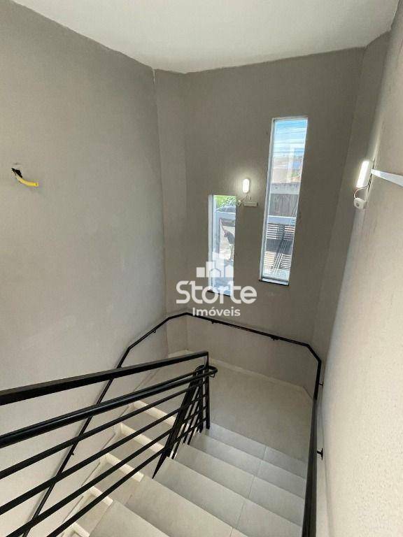 Apartamento à venda com 2 quartos, 67m² - Foto 9