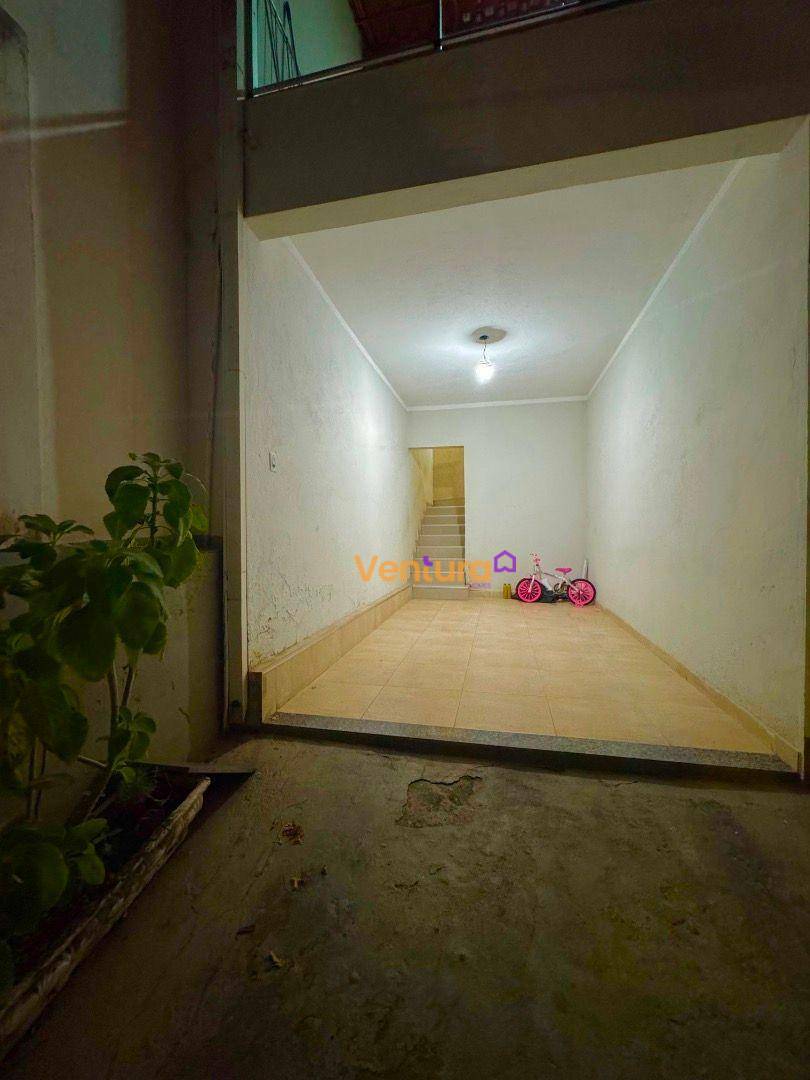 Casa à venda com 2 quartos, 150m² - Foto 19