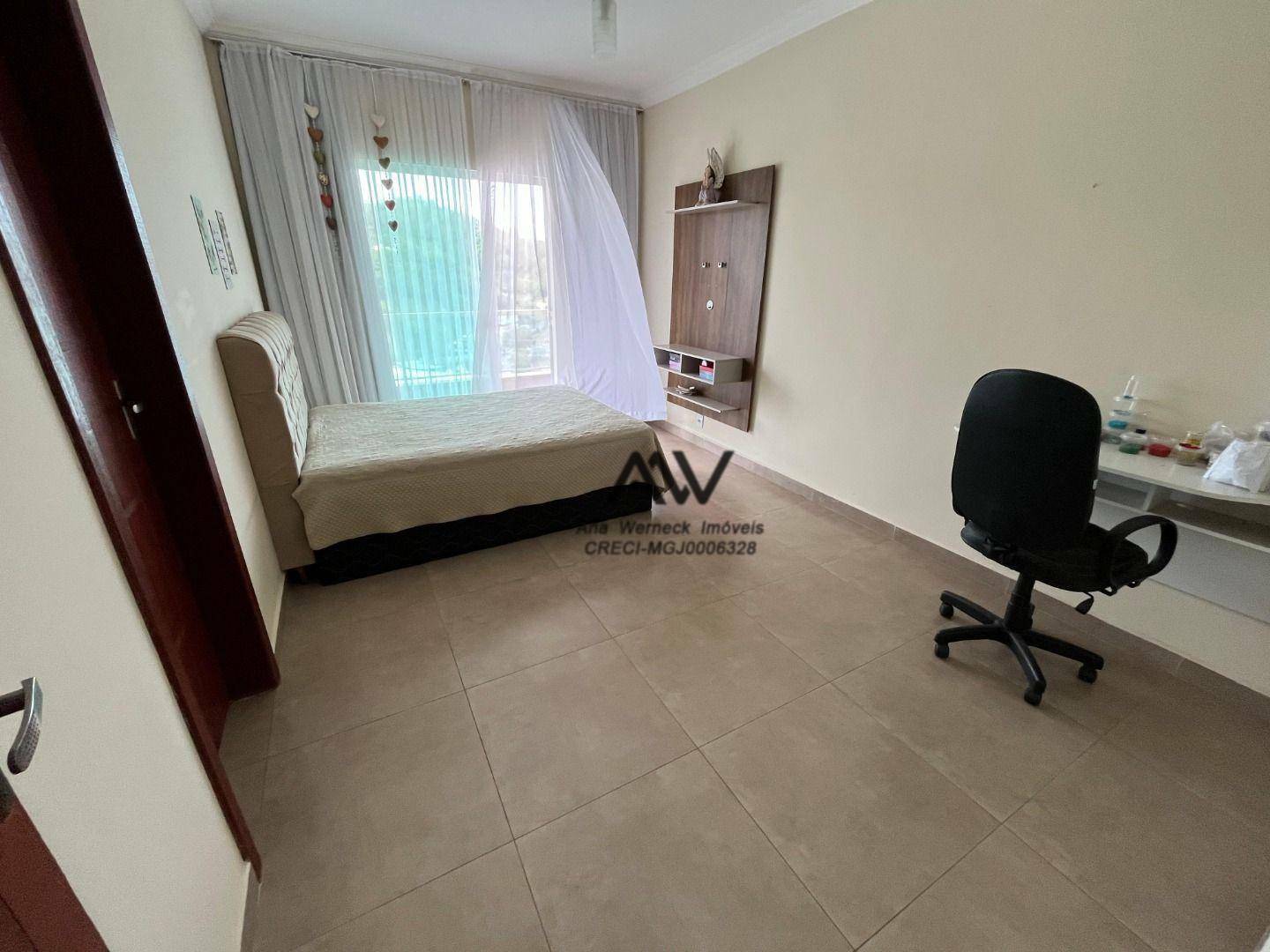 Casa à venda com 4 quartos, 344m² - Foto 33