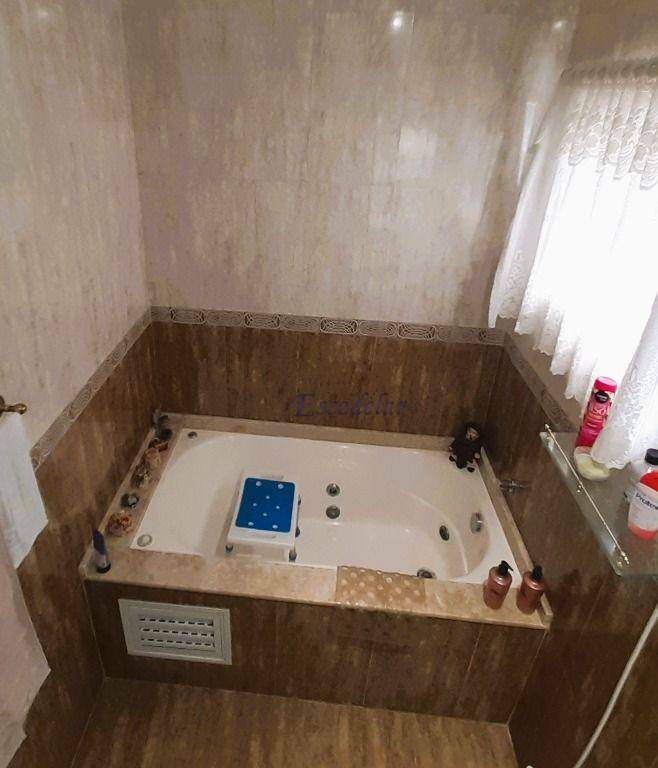 Sobrado à venda com 3 quartos, 194m² - Foto 28