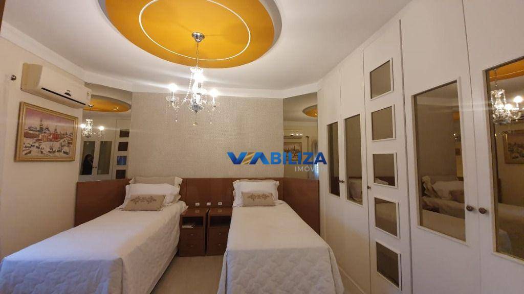 Apartamento à venda com 4 quartos, 240m² - Foto 22